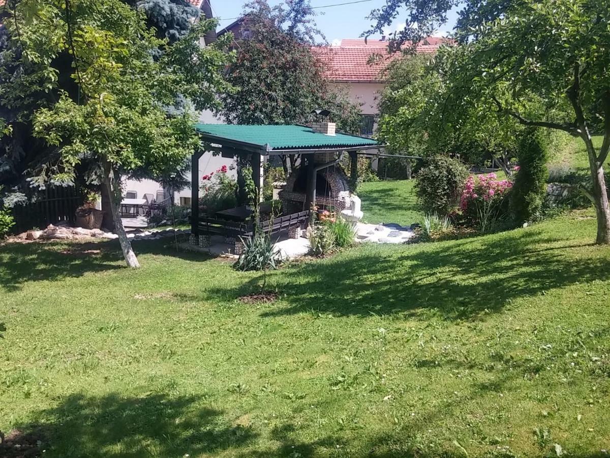 Peaceful Vacation Villa & Garden Sarajevo Exterior photo